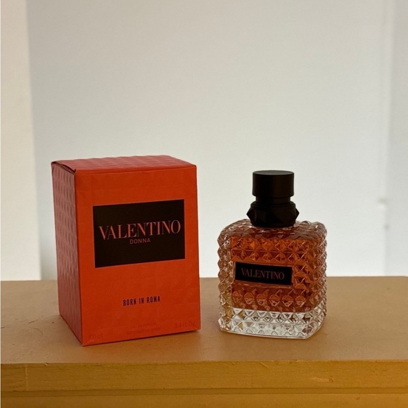 VALENTINO DONNA Born In Roma Coral Fantasy Eau de Parfum 3.4 oz. NEW/ NIB!!! - Picture 4 of 13